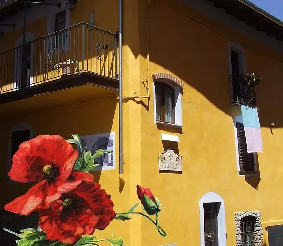 Il Campo Dei Papaveri Mornese